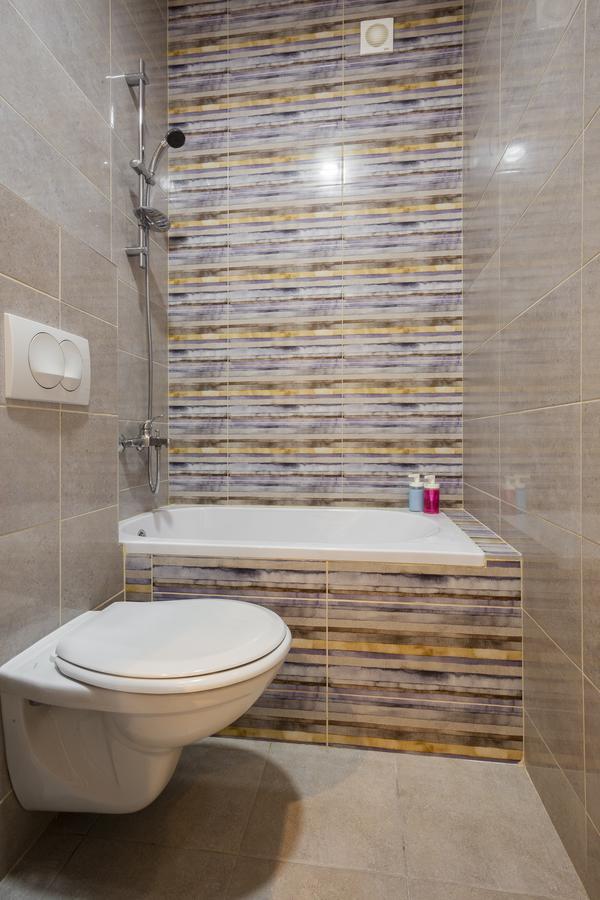 Giallo Apartment - Free Private Parking Nowy Sad Zewnętrze zdjęcie