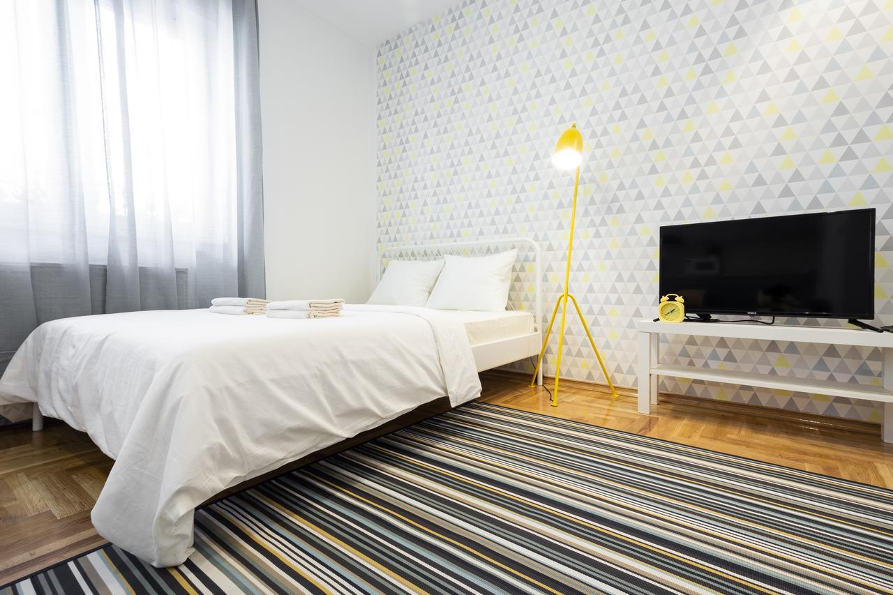 Giallo Apartment - Free Private Parking Nowy Sad Zewnętrze zdjęcie